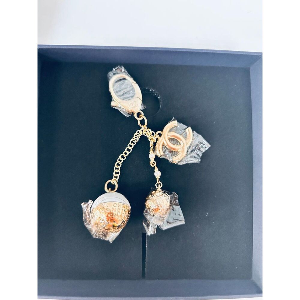 Pre-owned Chanel Pearl Bag Charms Keychain Phone Lanyards